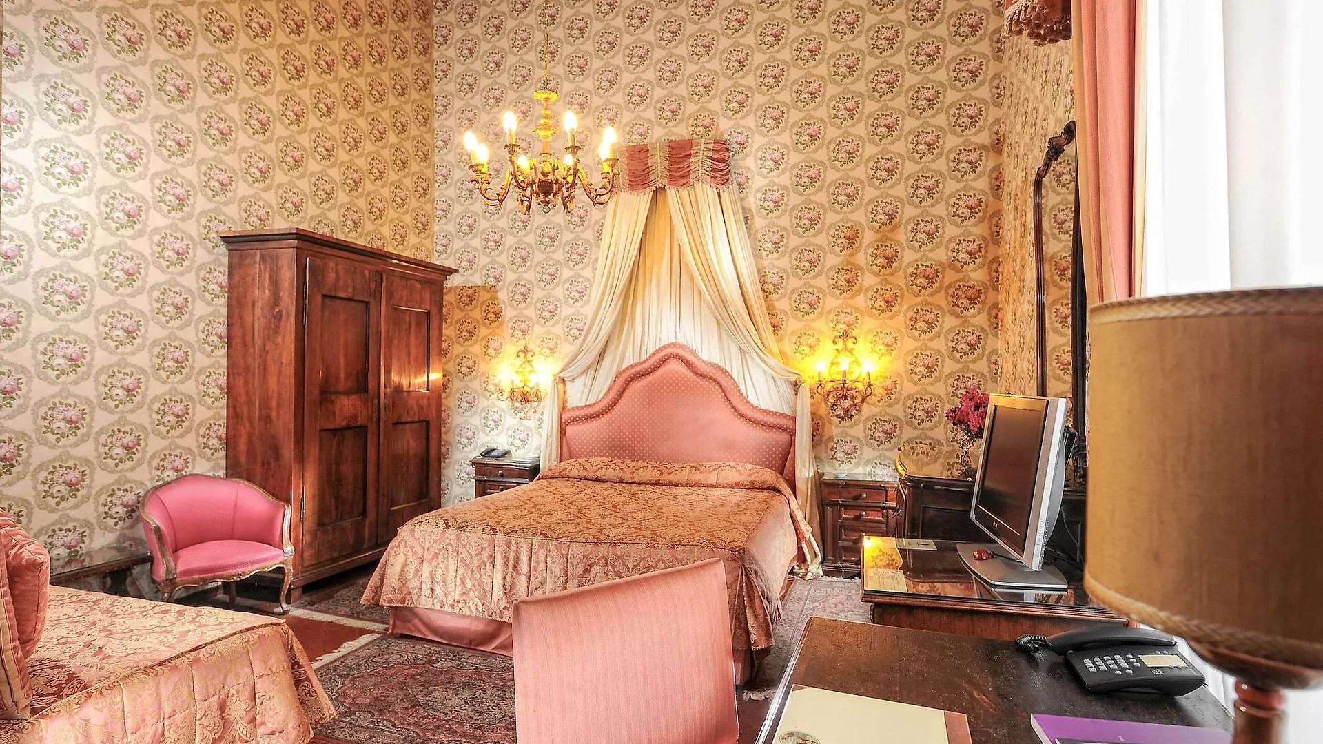 Hotel Monna Lisa Florence