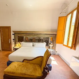 Ii Guelfo Bianco Otel